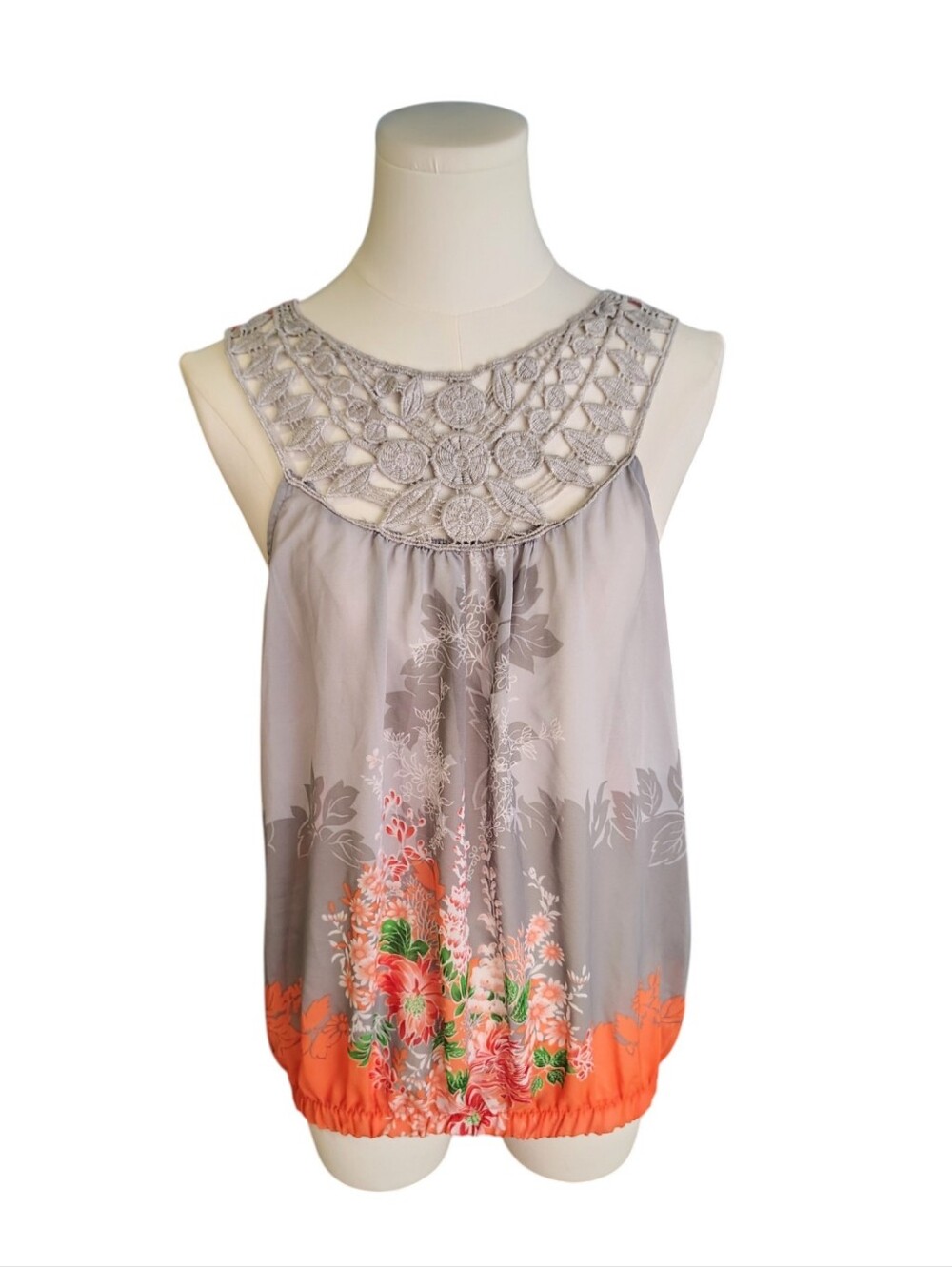 Windsor Gray & Orange Lace Crochet LightweightFloral Keyhole Blouse Size Large